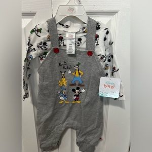 Disney baby outfit NWT Size 3/6